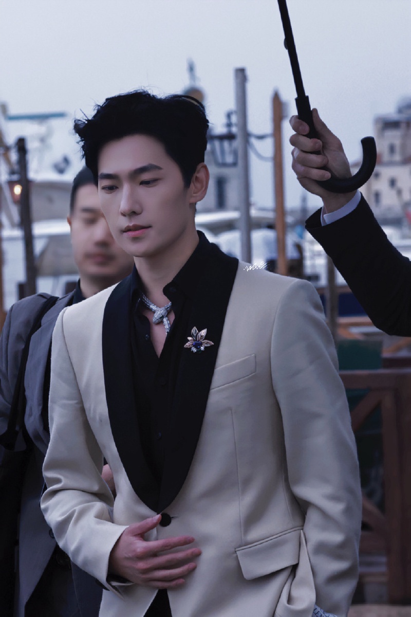 杨洋